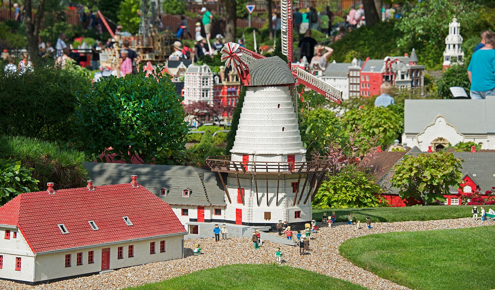 Liten mølle i Legoland, Billund. 
