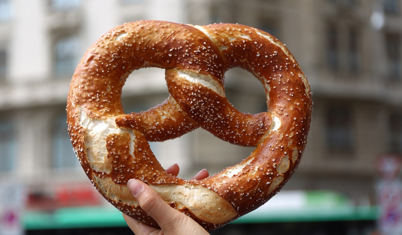 Pretzel kringle er en tradisjonell bakst i Tyskland. Traditional Pretzel pastry in Germany.